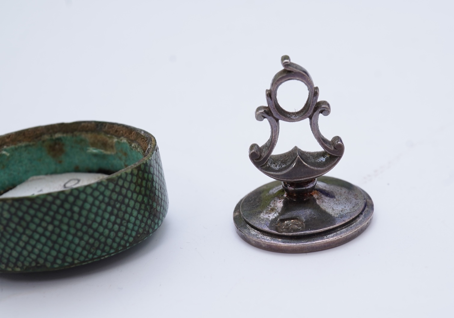A group of seals, early 19th century